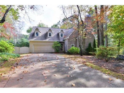 1738 Brookstone Lane, Acworth, GA 30101