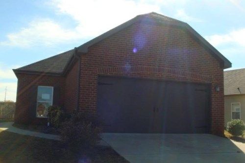 4741 Rosser Loop Dr, Bessemer, AL 35022