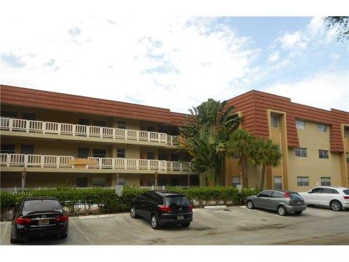 1300 MOFFETT ST # 305, Hallandale, FL 33009