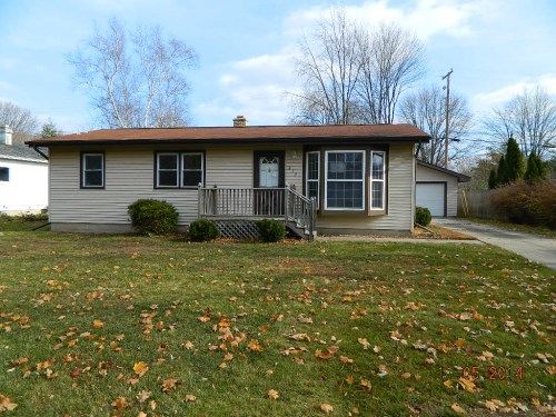 612 Wildes St, Midland, MI 48640