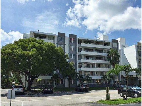 1080 94 ST # 109, Miami Beach, FL 33154