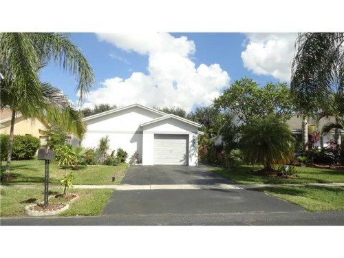 5308 NW 92 AV, Fort Lauderdale, FL 33351