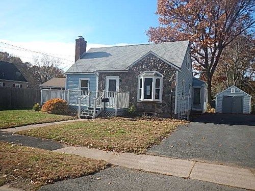 76 Goodwin Street, Manchester, CT 06040