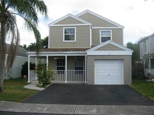 226 SW 159 TE, Fort Lauderdale, FL 33326