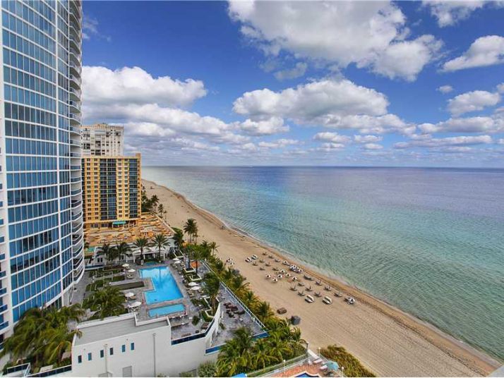 2751 S OCEAN DR # S1702, Hollywood, FL 33019