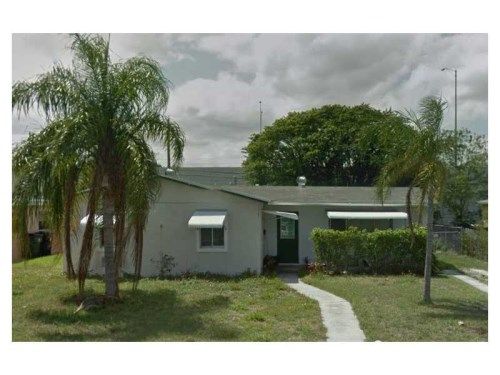 1301 TROPICAL DR, Lake Worth, FL 33460