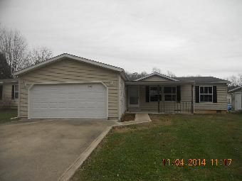 597 Lazy River Rd, Cloverdale, IN 46120