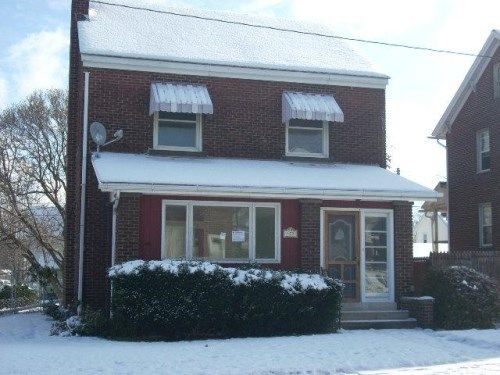 473 Stambaugh Ave, Sharon, PA 16146