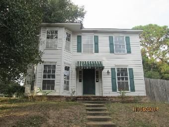 6400 Autumn Ridge Dr, Mobile, AL 36695