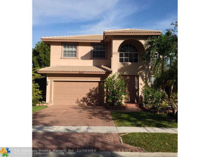 10871 NW 35TH PL, Fort Lauderdale, FL 33351