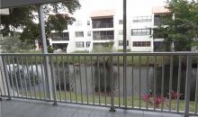 100 LAKEVIEW DR # 205 Fort Lauderdale, FL 33326