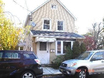 14 Woodview Ave, Fords, NJ 08863