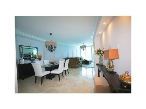 3101 S OCEAN DR # 3207, Hollywood, FL 33019