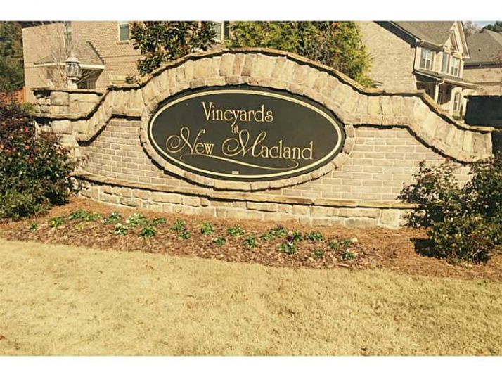 2936 Vine Ridge Drive, Powder Springs, GA 30127