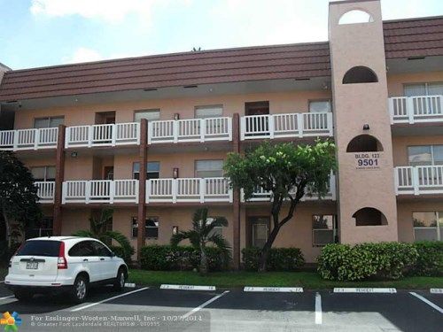 9501 Sunrise Lakes Blvd # 306, Fort Lauderdale, FL 33322