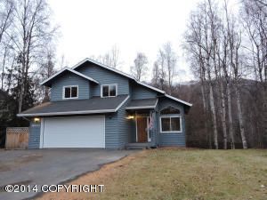 19442 S Mitkoff Loop, Eagle River, AK 99577