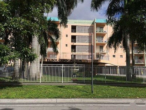 1655 W 44 PL # 517, Hialeah, FL 33012