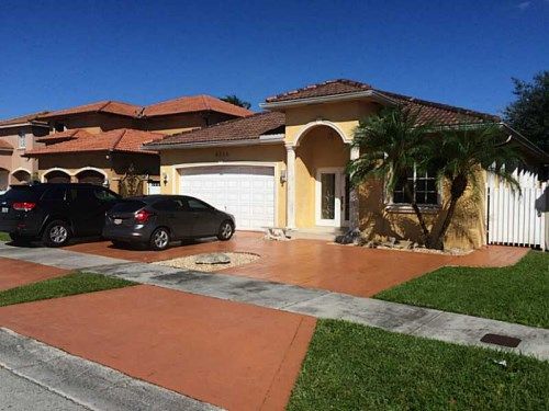 8813 NW 146 LN, Hialeah, FL 33018