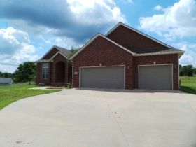 5761 Fairway Drive, Joplin, MO 64804