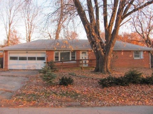 304 Mercury Drive, Godfrey, IL 62035