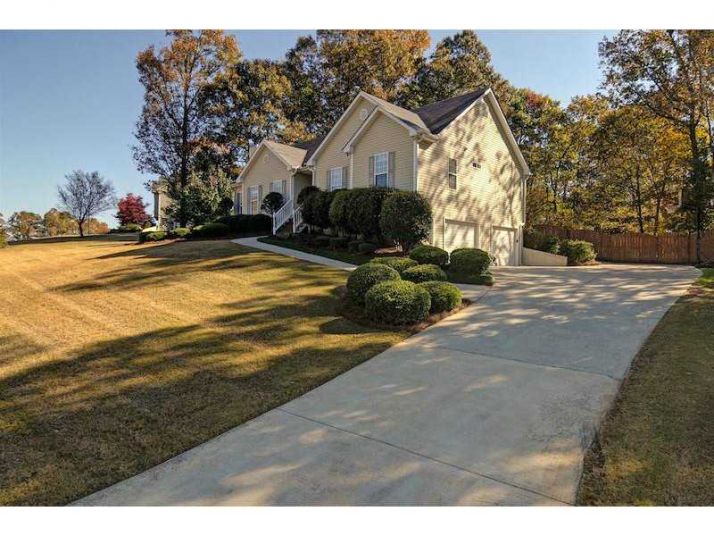 312 Saddle Wood Drive, Canton, GA 30114