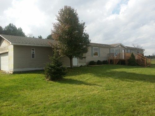 1560 Porter Ln, Centerburg, OH 43011