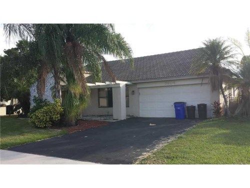 7604 NW 18 CT, Pompano Beach, FL 33063