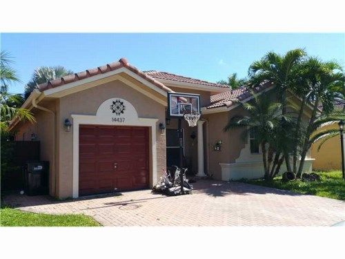 14437 SW 158 PL, Miami, FL 33196