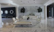 5055 COLLINS AV # 2F Miami Beach, FL 33140