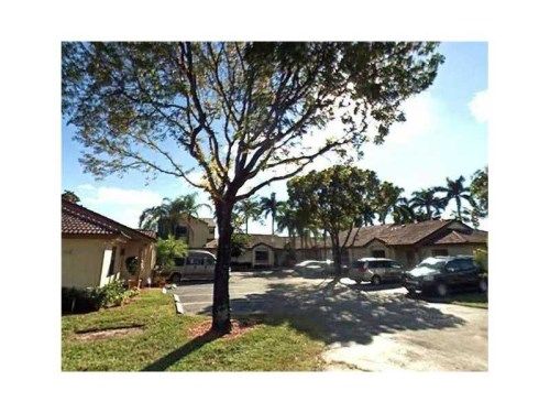 6042 NW 172 TE # 6042, Hialeah, FL 33015