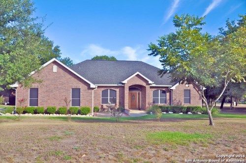 1205 COUNTRY VIEW DR, La Vernia, TX 78121