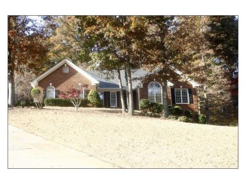 870 Ivy Ridge Drive, Loganville, GA 30052