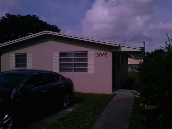 3035 NW 56 ST, Miami, FL 33142