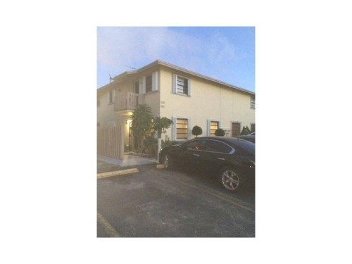 5339 W 23 CT # 13-2, Hialeah, FL 33016