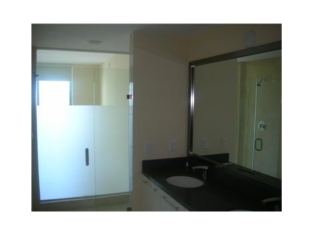 90 SW 3 ST # 4402, Miami, FL 33130