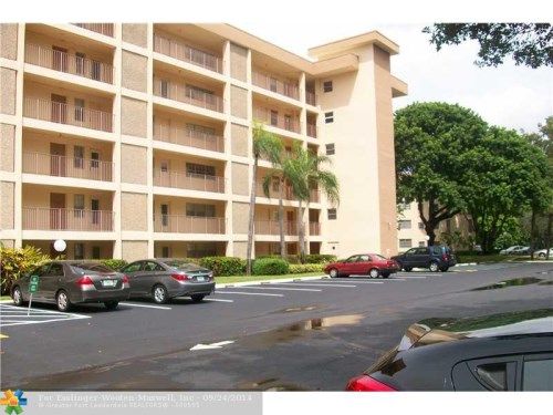 2651 S COURSE DR # 108, Pompano Beach, FL 33069