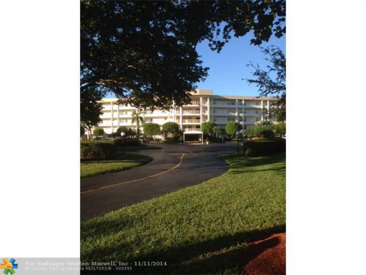 535 Oaks Dr # 506, Pompano Beach, FL 33069