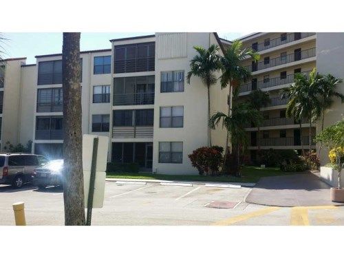 2324 S CYPRESS BEND DR # 415D, Pompano Beach, FL 33069