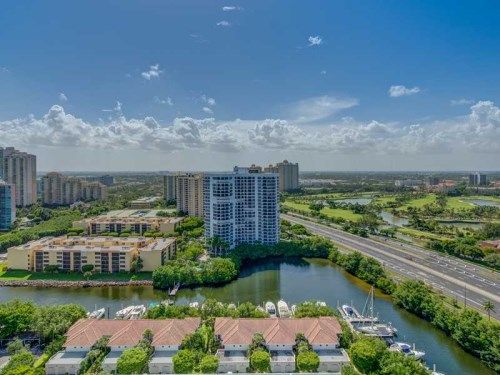 3500 MYSTIC POINTE DR # 2602, Miami, FL 33180