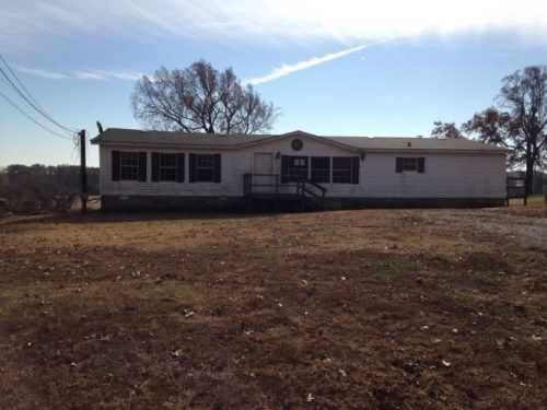 758 Gobelet Rd, Medon, TN 38356