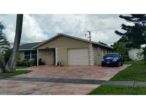 6501 NW 9 ST, Pompano Beach, FL 33063