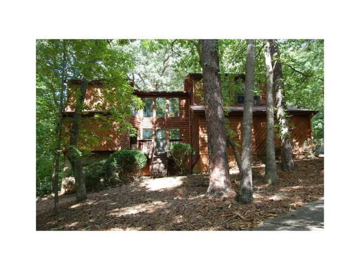 340 Spring Lake Terrace, Roswell, GA 30076