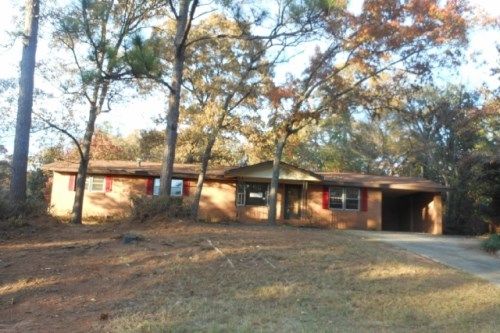 303 Juniper Rd, Warner Robins, GA 31093