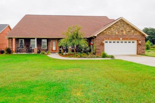 5040 Chosin Tr, Greenback, TN 37742