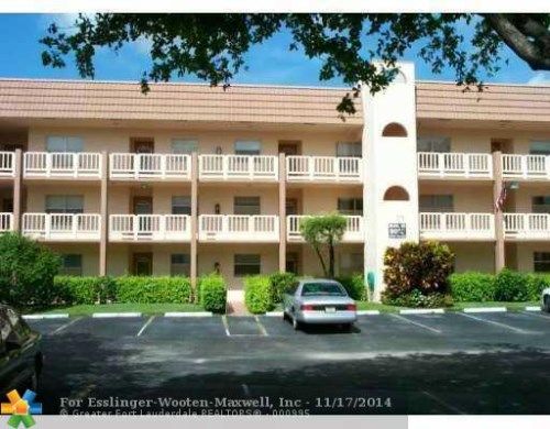 9441 Sunrise Lakes Blvd # 201, Fort Lauderdale, FL 33322