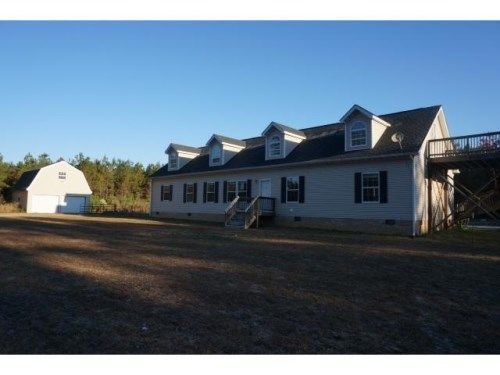 5242 Hollybush Road, Dendron, VA 23839