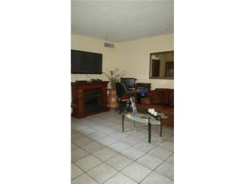 1330 W 54 ST # 317C, Hialeah, FL 33012