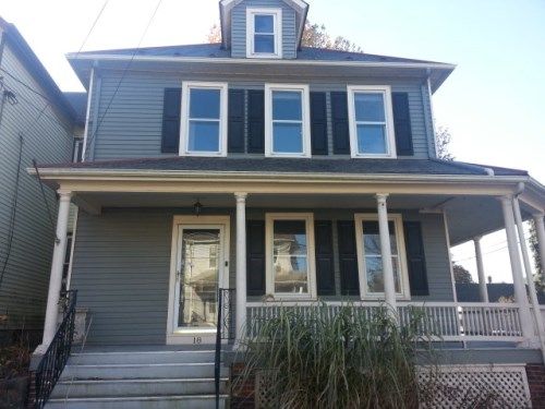 18 E. Evergreen St, Nazareth, PA 18064