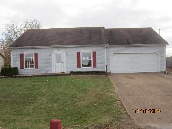 565 Foxfield Rd, Hopkinsville, KY 42240