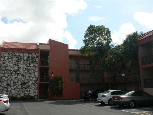 3170 HOLIDAY SPRINGS BL # 6-204, Pompano Beach, FL 33063